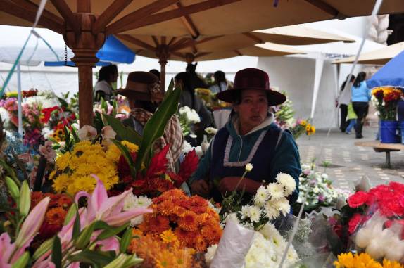 Mercado de flores em Cuenca, no Equador